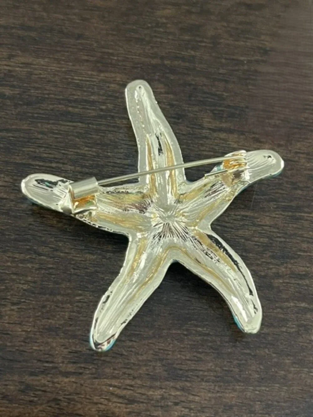 N/A starfish brooch